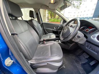 Renault Clio 1.6 VVT Initiale TomTom Auto Euro 5 5dr