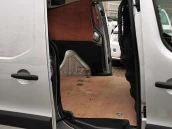 Peugeot Partner 1.6 BlueHDi 756 S Panel Van 6dr Diesel Manual L2 (112 g/km, 97.6